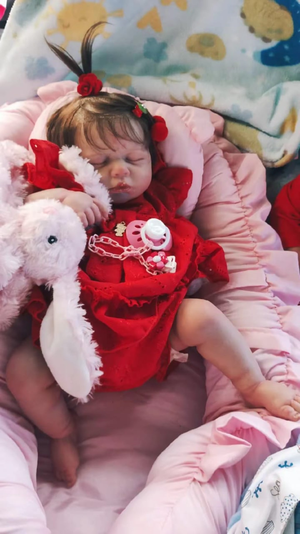 Bebê Reborn Realista ou Boneca Comum? Diferenças, Valor e Qual Escolher